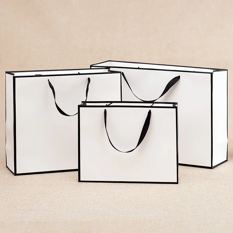 31BB PERLS LEARLS CUSHION WHIT - مراجعة Ring Bearer Pillow وسعره